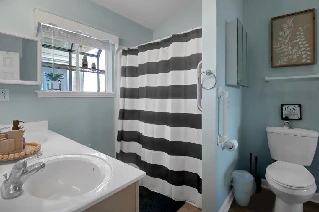 Surf City Serene Waterfront Vacation Home المظهر الخارجي الصورة
